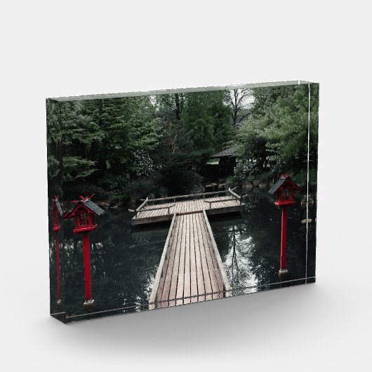 Wooden Pier framed by red Lanterns Fotoblock (Links)