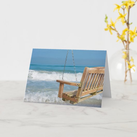 wooden swing and ocean view karte (Gelbe Blume)
