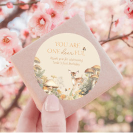 Woodland Dee First Birthday Vielen Dank Runder Aufkleber