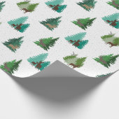 Woodland Deer and Pine Trees Pattern Geschenkpapier (Ecke)