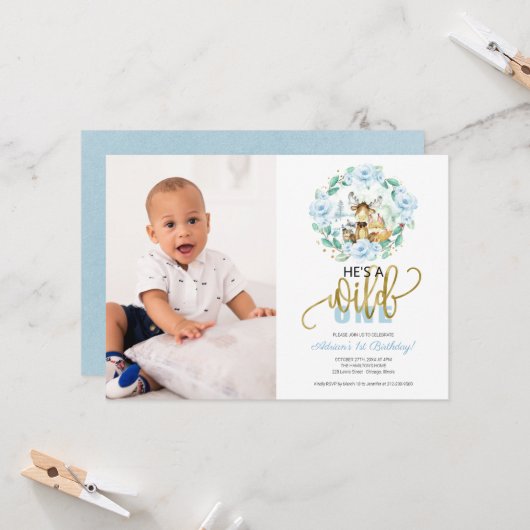 Woodland Er ist ein wildes Ein-Foto-Erstes Geburts Einladung (Vorderseite/Rückseite Beispiel)