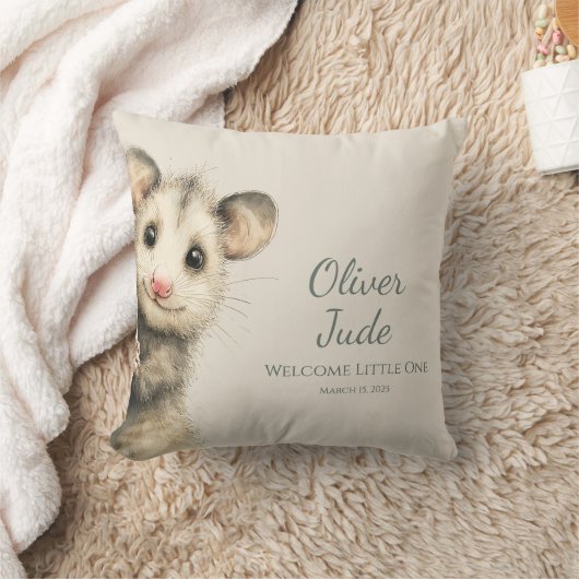 Woodland Opossum Baby • Neutral Nursery Kissen (Decke)