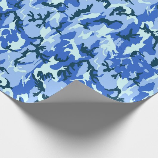 Woodland Sky Blue Camouflage Geschenkpapier (Ecke)
