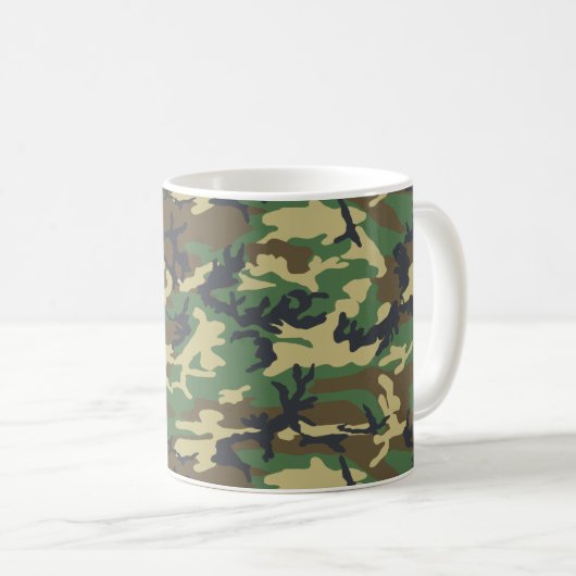 Woodlands Camouflage Outdoorsman-Geschenk Kaffeetasse (VorderseiteRechts)