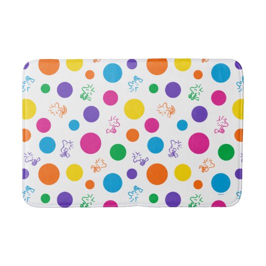 Woodstock Rainbow Polka Dot Pattern Badematte (Vorderseite)