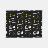 Woodstock Varsity Sports Letter Pattern Fleecedecke (Vorderseite (Horizontal))