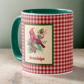 Woodsy Kardinal mit Gingham Monogram Christmas Tasse