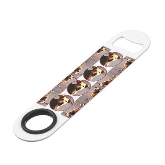 Woof N' Wags Speed Flaschenöffner (Vorderseite Schrägansicht)