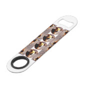 Woof N' Wags Speed Flaschenöffner (Rückseite Schrägansicht)