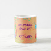 Woohoo Celebrate Day Name Personalisiert Graphic Kaffeetasse (Mittel)
