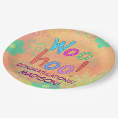 Woohoo Word Art Name Personalisiert Glückwunsch Pappteller (Schrägansicht)