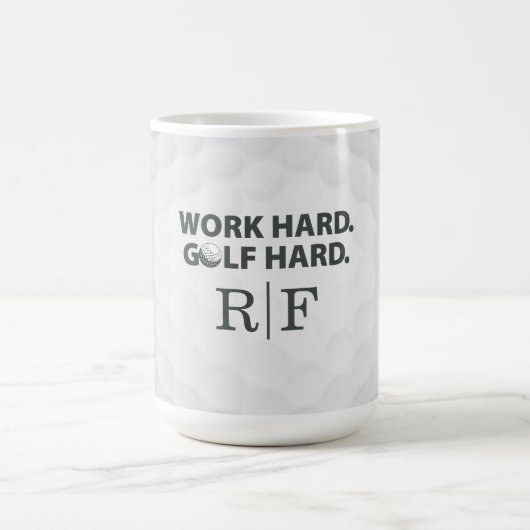 Work Hard Golf Hard Monogram Initial Retro Style Kaffeetasse (Mittel)