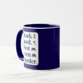 Work Hard Rest Even Harder Bold Typography Shirt Tasse (Vorderseite Links)