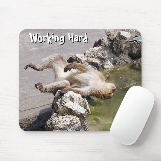 Working Hard Mousepad (Mit Mouse)