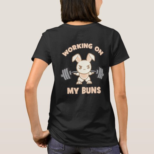 Workout Bunny Cartoon - Arbeit an meinen Brötchen T-Shirt (Rückseite)
