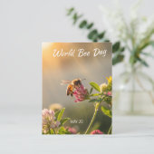 World Bee Day Honeybee Floral Art Postkarte (Stehend Vorderseite)