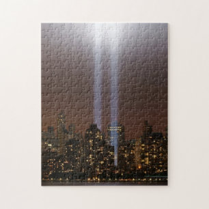 World Trade Centertribut im Licht in New York. Puzzle