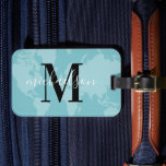 World Traveller Aqua Blue Map Benutzerdefinierter  Gepäckanhänger<br><div class="desc">Reisen Sie stilvoll in die Welt! Dieses elegante und moderne Gepäckanhänger verfügt über eine Aqua-grüne/blaue Landkarte mit schwarz-weißem,  individuellem Monogramm,  das mit Ihrem Vor- oder Nachnamen und Anfangsbuchstaben personalisiert werden kann.</div>