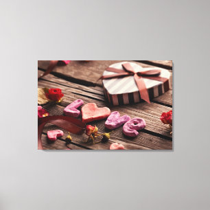 Wort-Liebe mit Geschenk Herzgeformtem Valentines Leinwanddruck