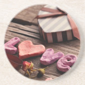 Wort-Liebe mit Geschenk Herzgeformtem Valentines Sandstein Untersetzer (Vorne)