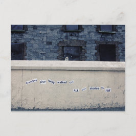 Worte an der Wand Postkarte