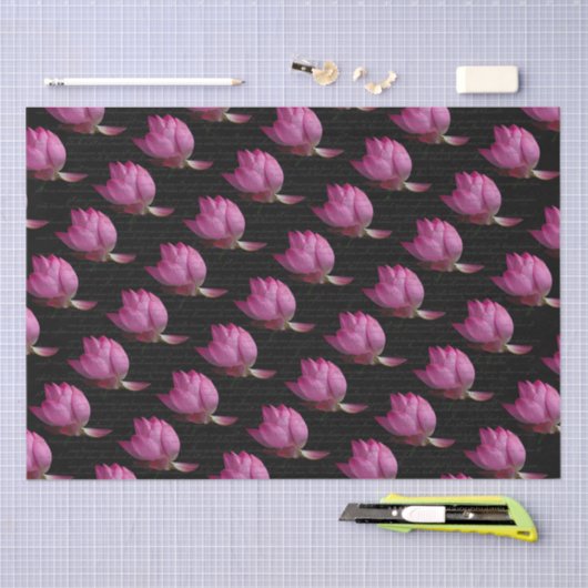 Worte auf rosa Lilien Seidenpapier (Handwerk)