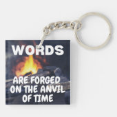 Worte werden auf dem Bösen der Zeit geformt Schlüsselanhänger (Rückseite)