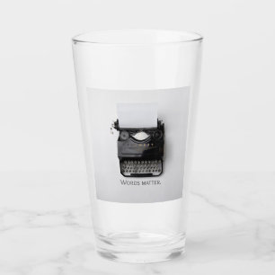 Wörter sind wichtig Schreibmaschine Glas