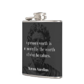 Worth definieren: Marcus Aurelius auf Werten Flachmann (Links)