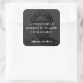 Worth definieren: Marcus Aurelius auf Werten Quadratischer Aufkleber (Tasche)