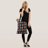 Wortmuster der Liebe Tasche (Am Model)