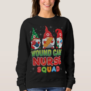 Wound Care Krankenwagen Squad Weihnachtsgnomen Ugl Sweatshirt