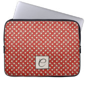 Woven Red Rattan auf Custom Cream mit Monogram Laptopschutzhülle (Vorderseite)