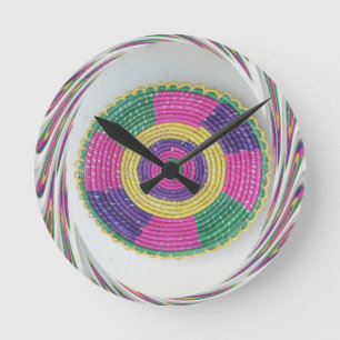 Woven Whirl Art Print Runde Wanduhr