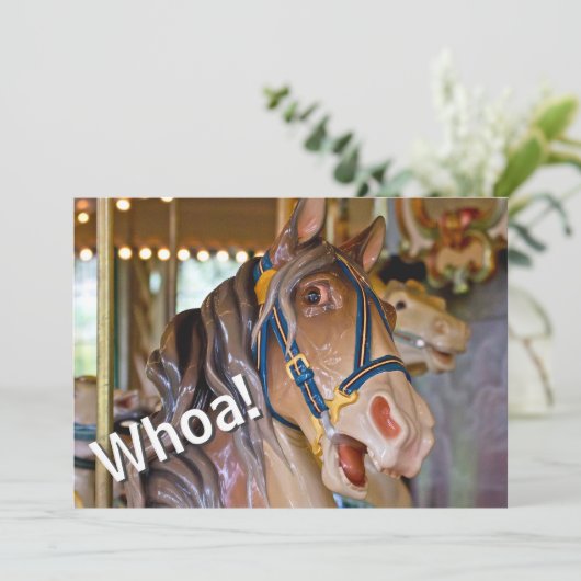 Wow! Look Who's 50 Karussell Horse Birthday Einlad Einladung (Stehend Vorderseite)