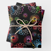 Wrapping Paper Set - Spirograph Meet Black Magic Geschenkpapier Set (Beispiel)