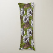 Wrens im weißen Anemonengarten Seitenschläferkissen (Vorderseite Vertikal)