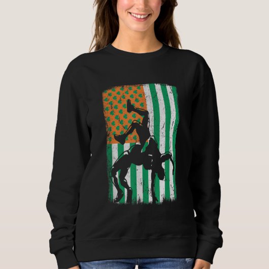 Wrestling Irish USA American Flag St Patrick's Day Sweatshirt (Vorderseite)