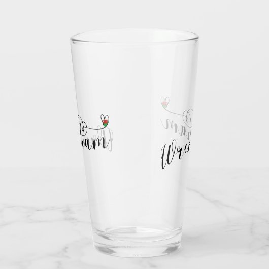 Wrexham Script Schriftart, walisische Flagge im He Glas (Rechts)