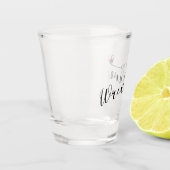 Wrexham Script Schriftart, walisische Flagge im He Schnapsglas (Links)