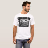Wright-Bruder-Flugzeug mit Piloten und T-Shirt (Vorne ganz)