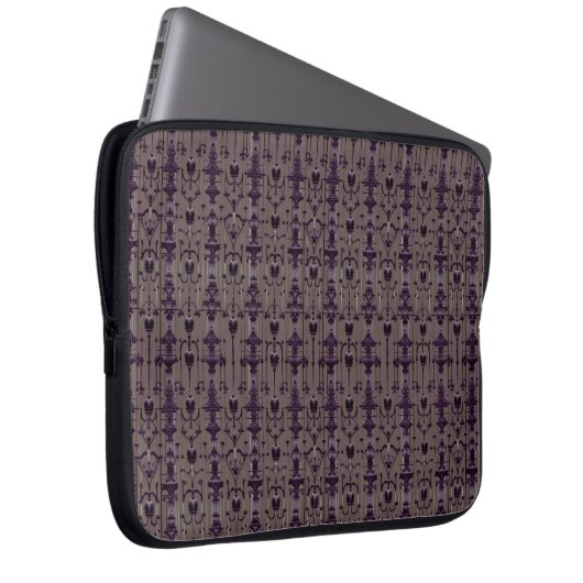 Wrotish Iron Noir Laptopschutzhülle (Vorne Rechts)