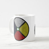 Wulstiges Medizin-Rad Kaffeetasse (Vorderseite Links)