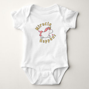 Wunder passiert niedliches Einhorndesign für Babys Baby Strampler
