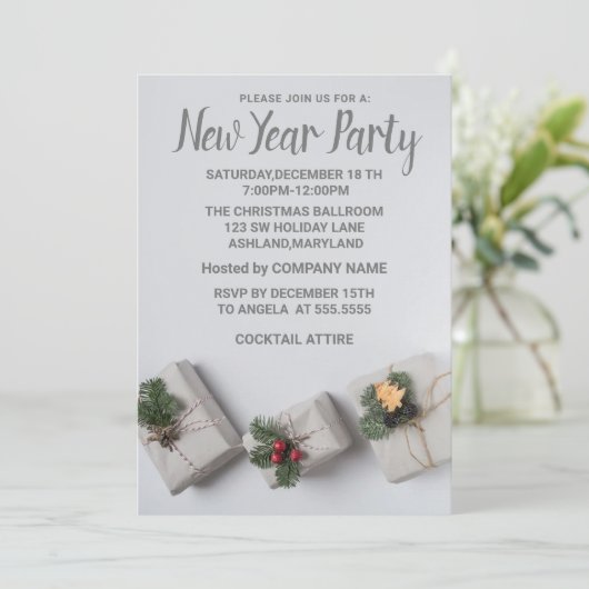 Wunderbar graue Neujahrsgeschenke Einladung (Stehend Vorderseite)