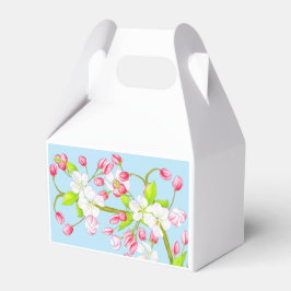 Wunderbarer Frühling auf einem Gefallen Box (C) Geschenkschachtel