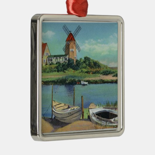 Wunderliches Cape Cod, Ansicht der Windmühle und Ornament Aus Metall (Rechts)