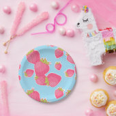 Wunderliches Erdbeermuster auf Blau Pappteller (Party)