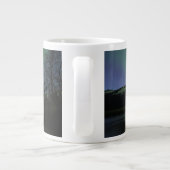 Wunderschöne Aurora Jumbo-Tasse (Rückseite)