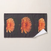Wunderschöne, dramatische Pfirsich Daisy Foto Hand Handtuch (Handtuch)